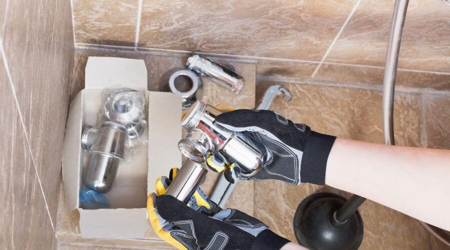 Professional gutter cleaning in Caroleen, NC